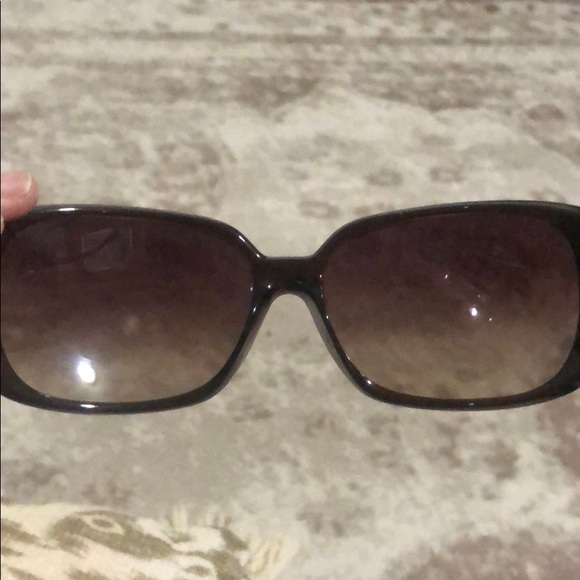 Chanel Authentic sunglasses - Picture 10 of 15